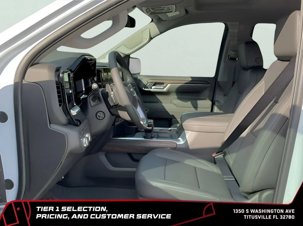 New 2026 Glacier White Tricoat GMC SLT image 37