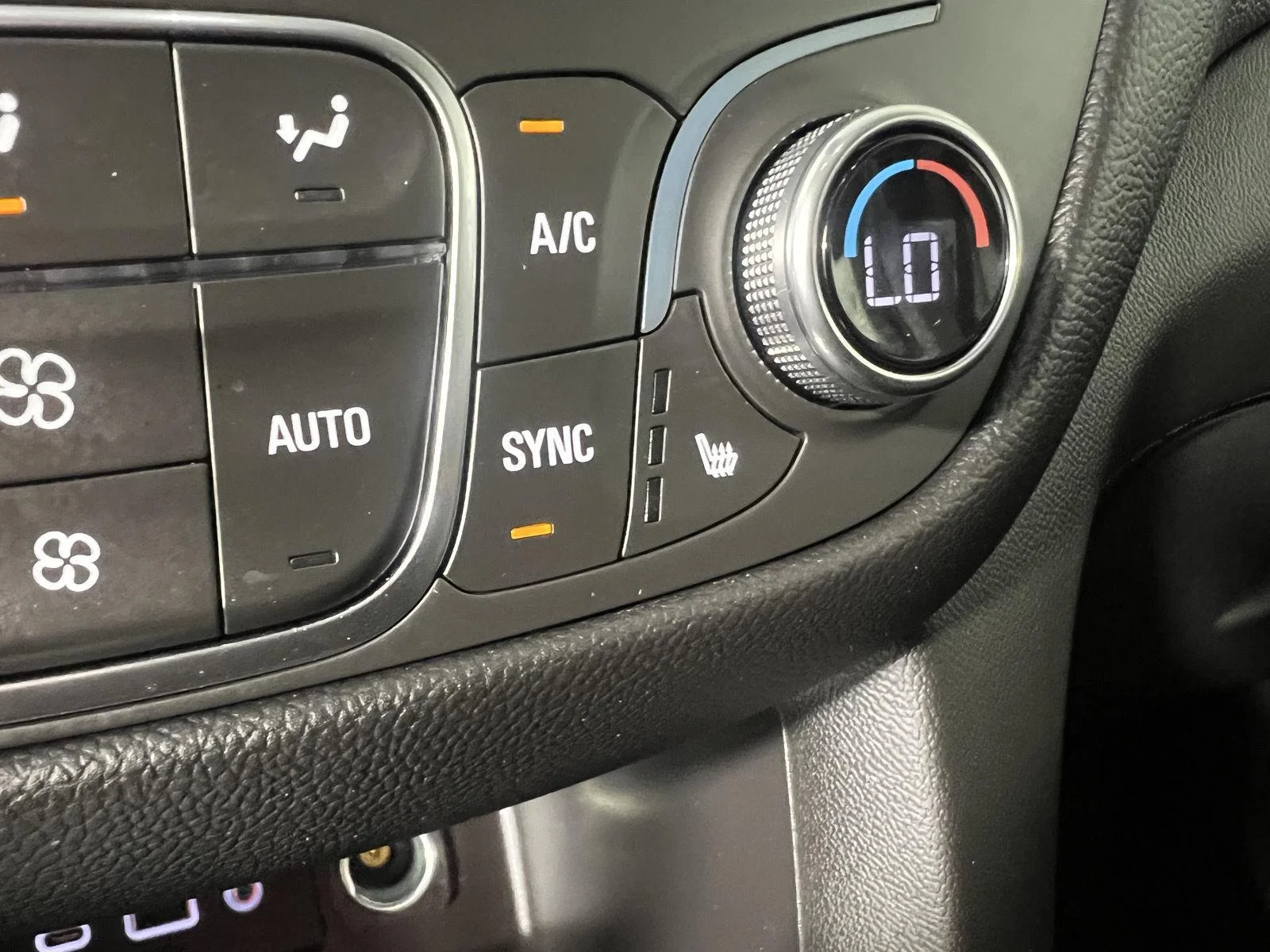 Used 2024 Lakeshore Blue Metallic Chevrolet LT image 16