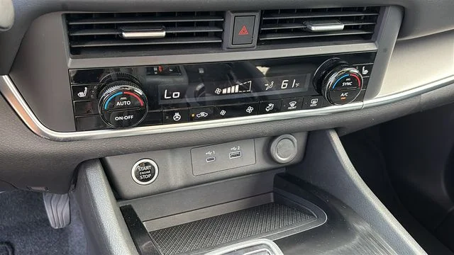 Certified Used 2023 Silver Nissan SV image 18