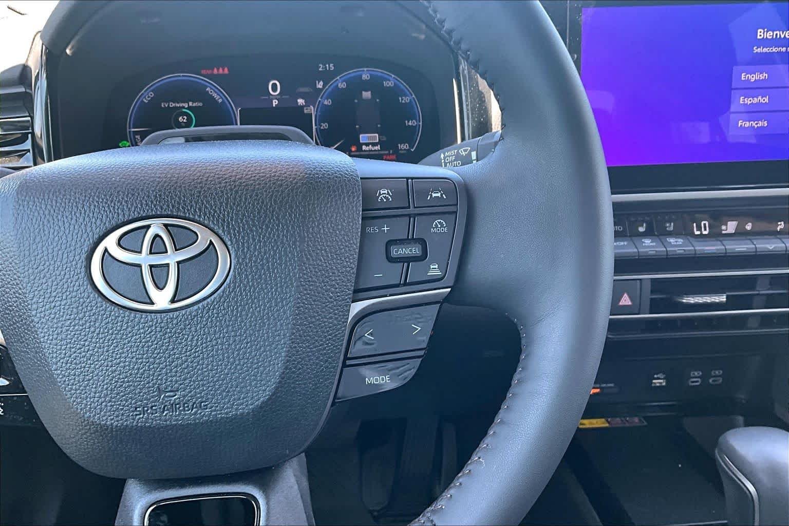 Certified Used 2025 Wind Chill Pearl Toyota XLE image 24