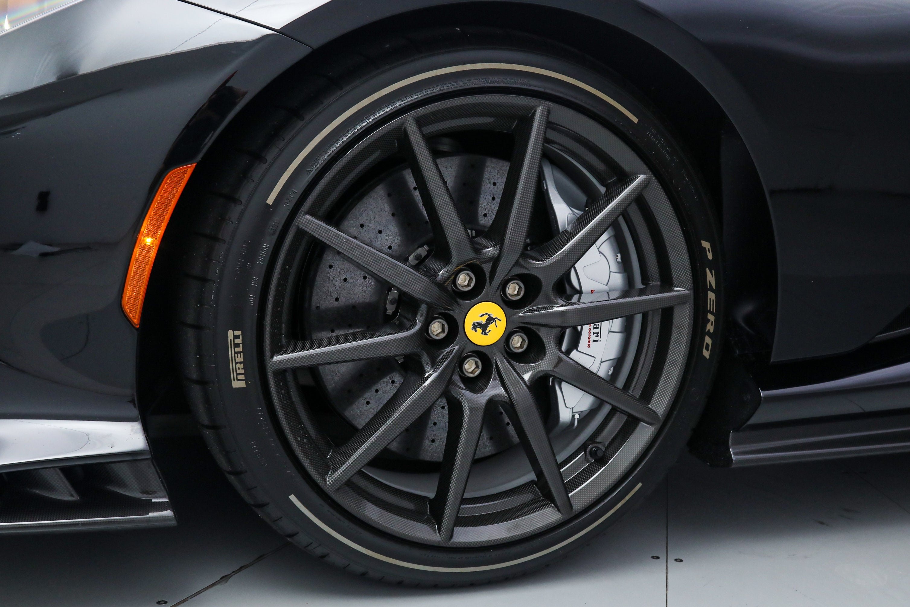 Used 2022 Nero Ferrari  image 16