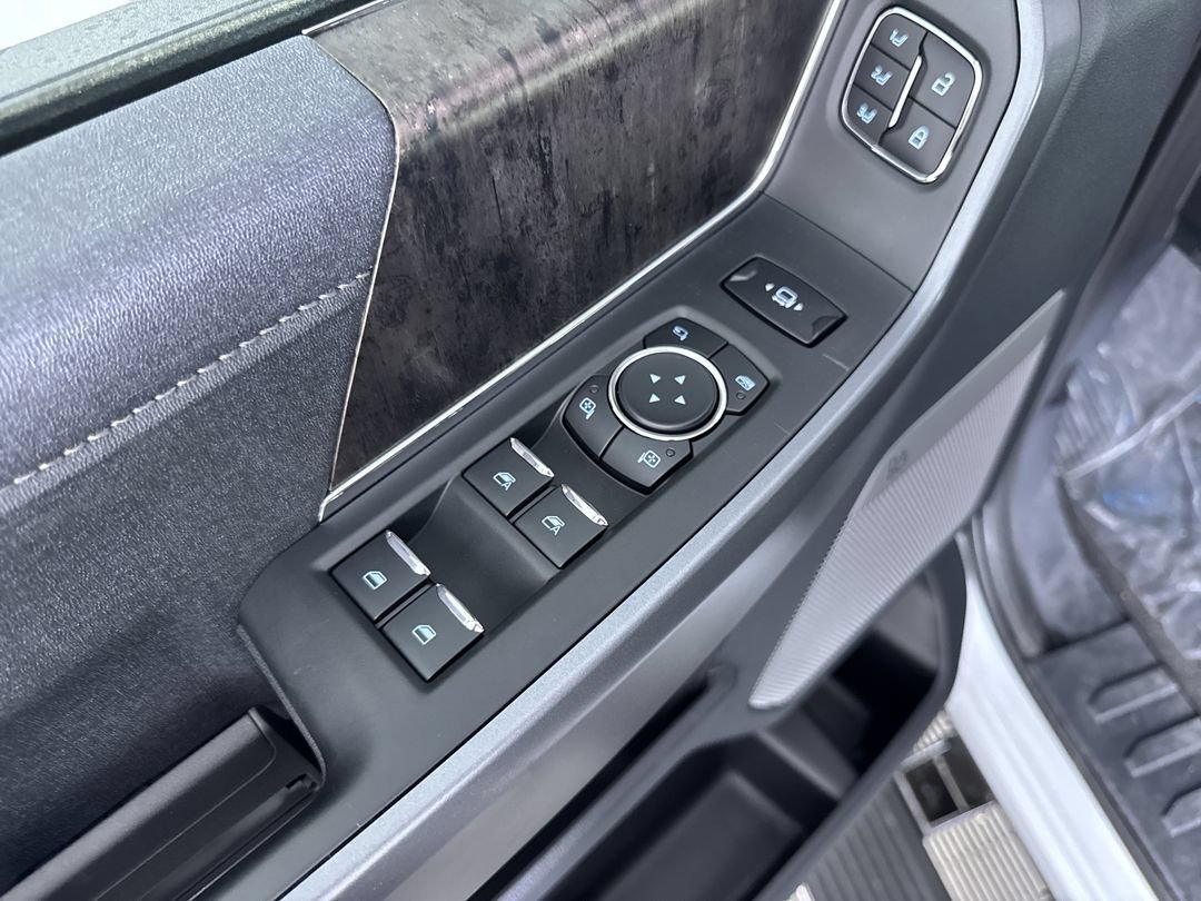 New 2026 Avalanche Ford Lariat image 14