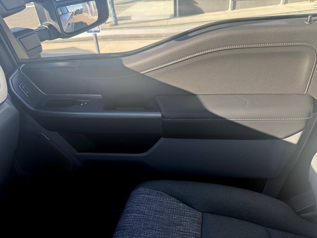 2026 Ford F-350 Super Duty XLT - Photo 22