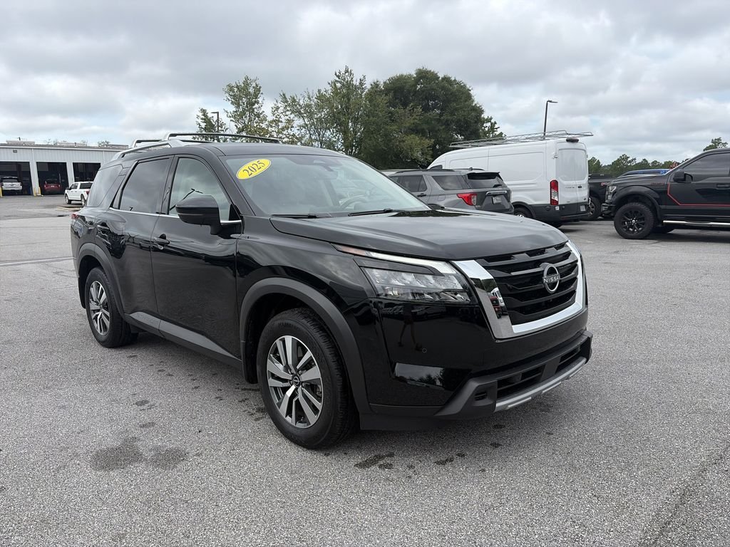 Used 2025 Black Nissan SL image 9