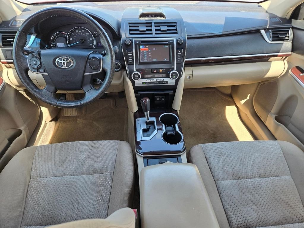 2012 Toyota Camry XLE - Photo 18