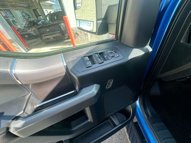 Used 2016 Blue Ford XLT image 16