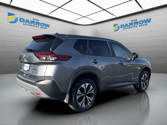 Used 2023 Gray Nissan SV image 5