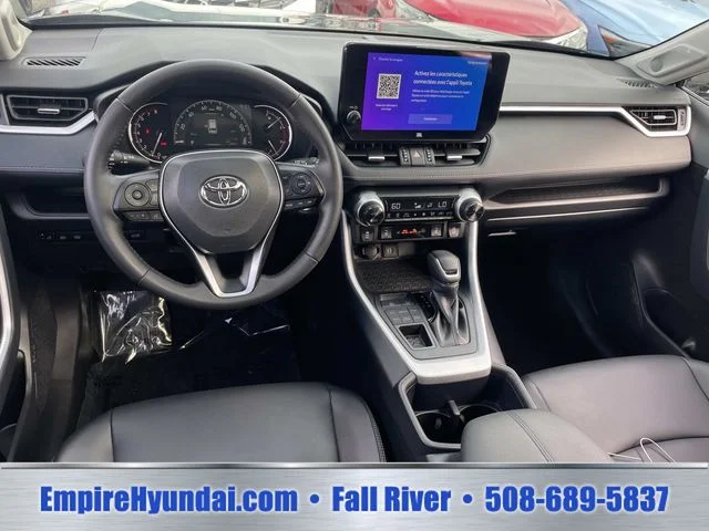 2025 Toyota RAV4 XLE Premium - Photo 15