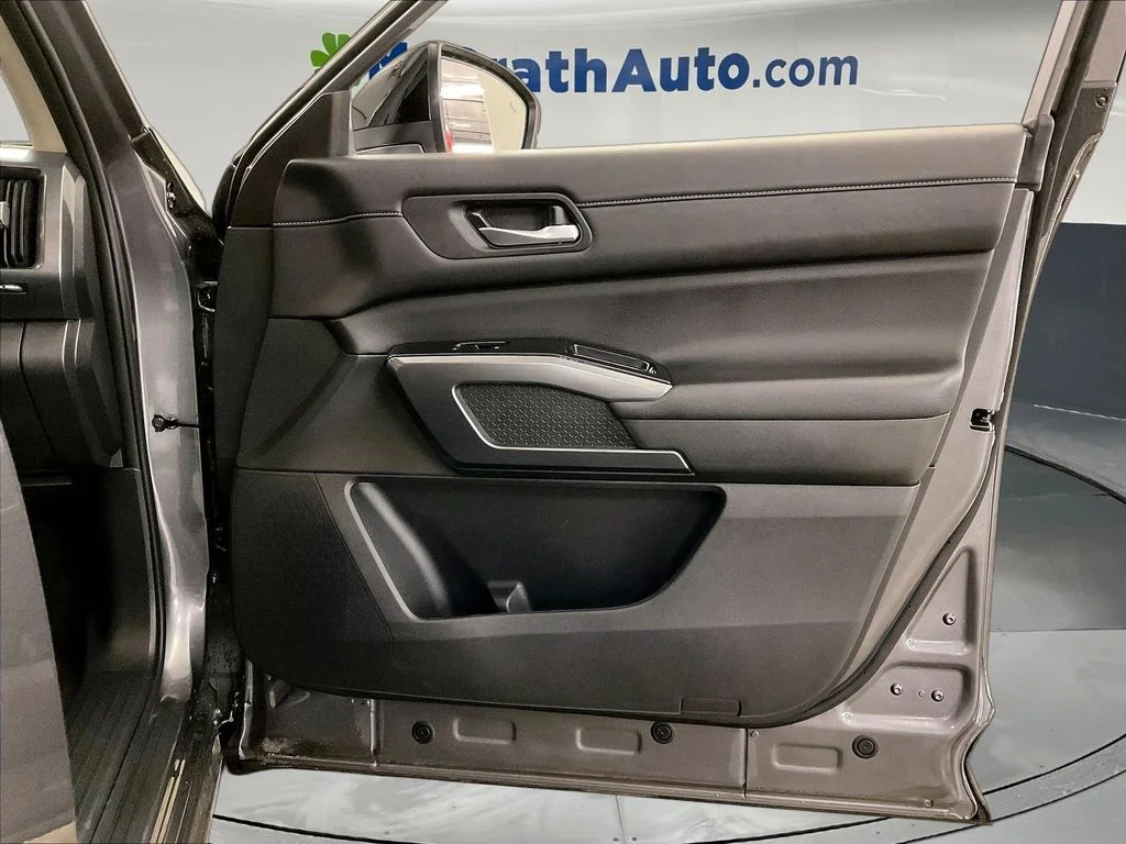 Used 2026 Gray Nissan SL image 28
