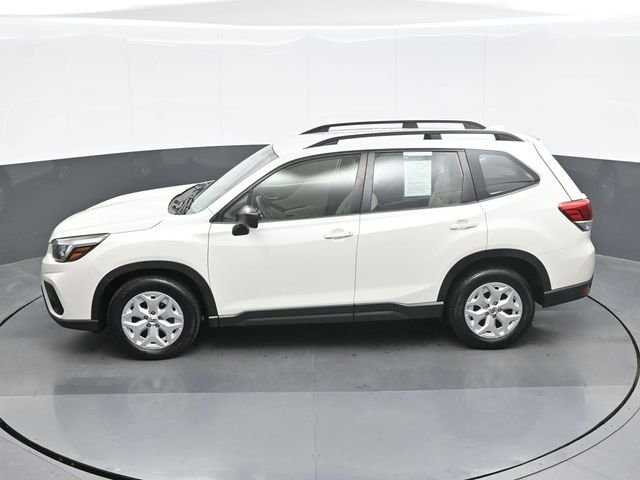 Used 2020 White Subaru Base image 12