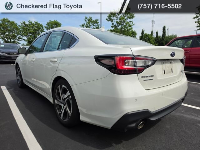 Used 2022 Crystal White Pearl Subaru Limited XT image 4
