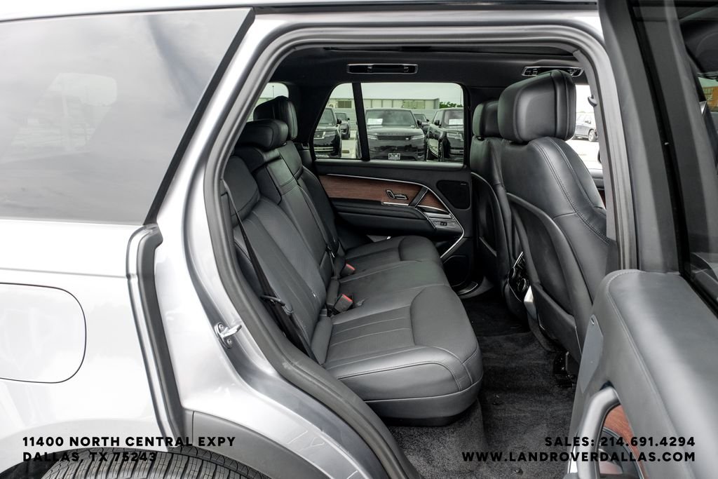Used 2023 Eiger Gray Metallic Land Rover SE image 39