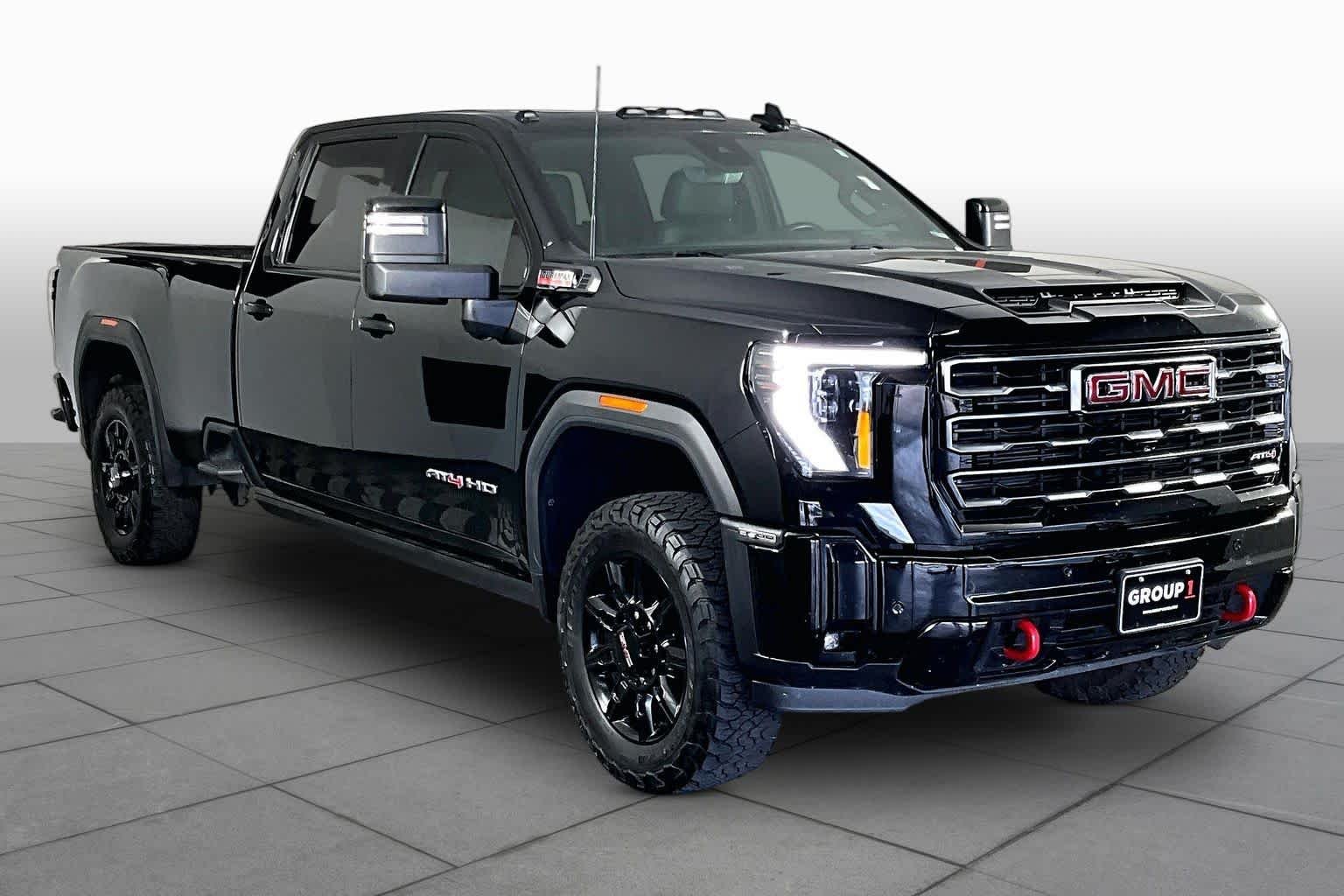 Certified Used 2025 Onyx Black GMC AT4 image 3