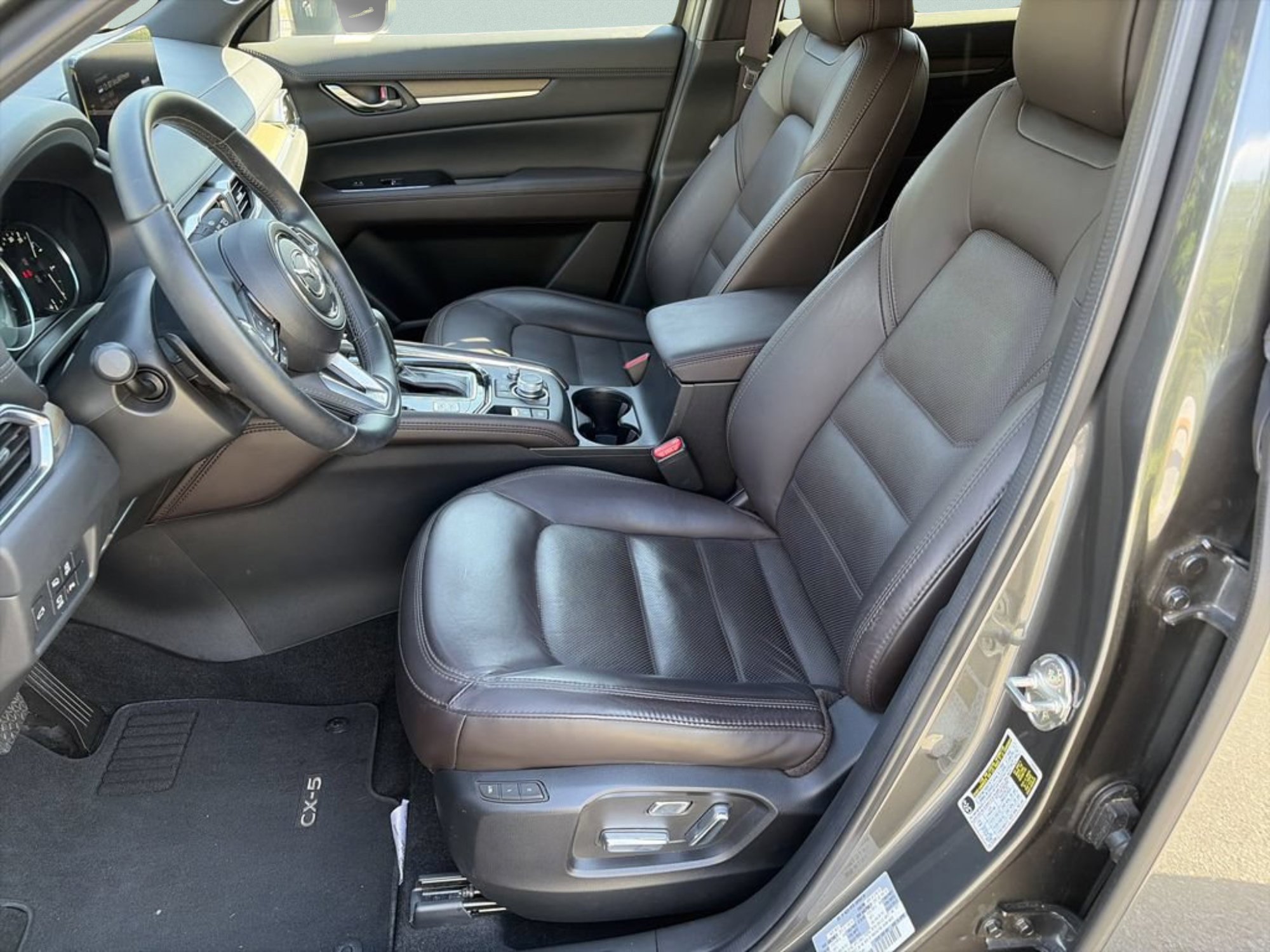 Used 2021 Machine Gray Metallic Mazda Signature image 25