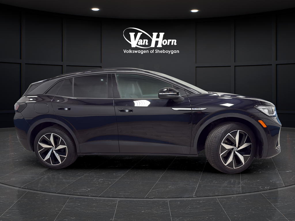 Used 2023 Deep Black Volkswagen Pro S image 8
