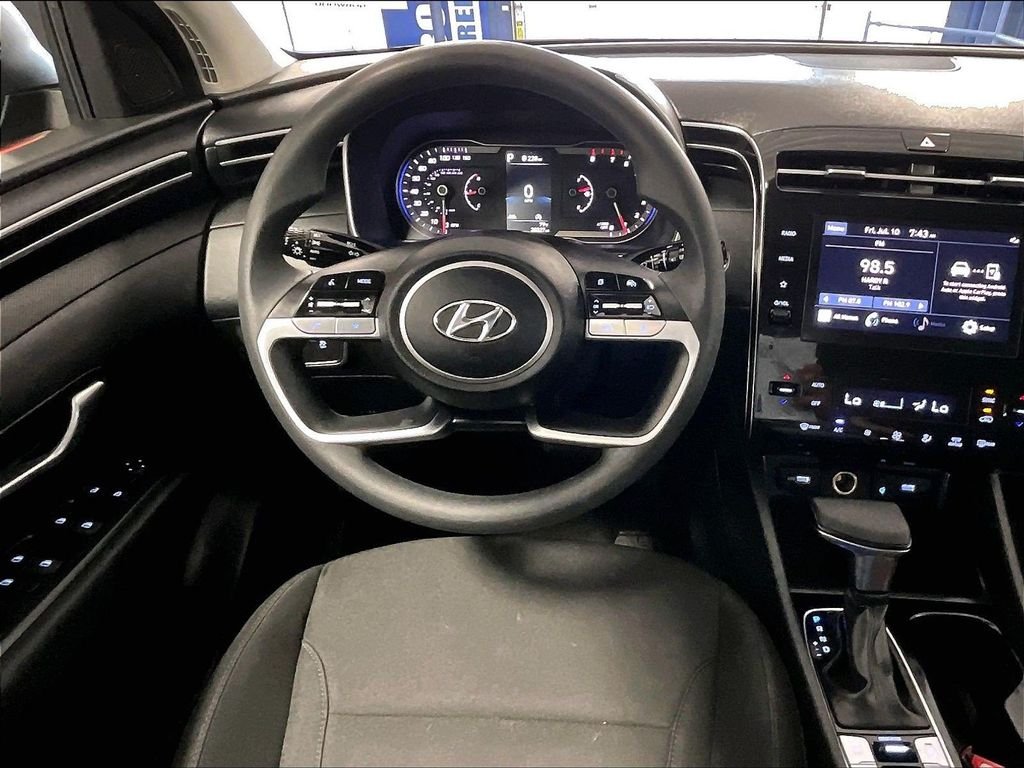 Used 2024 Black Hyundai SEL image 17