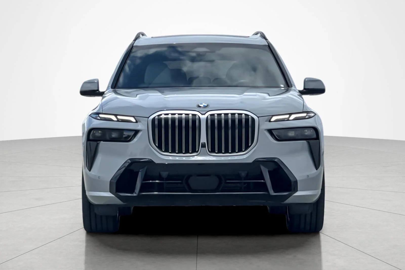 Used 2023 GREY METALLIC BMW xDrive40i MSport image 8