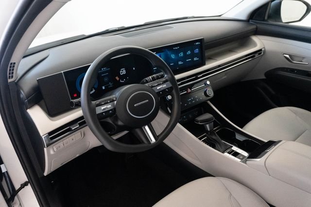 Used 2026 White Hyundai SEL image 3