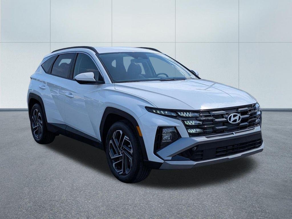 New 2026 White Hyundai SEL Plus FWD image 8