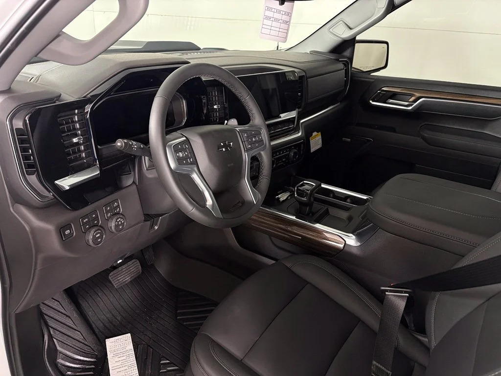New 2026 Summit White Chevrolet LT Trail Boss image 21