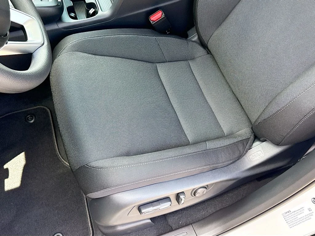 New 2026 Platinum White Pearl Honda EX image 24
