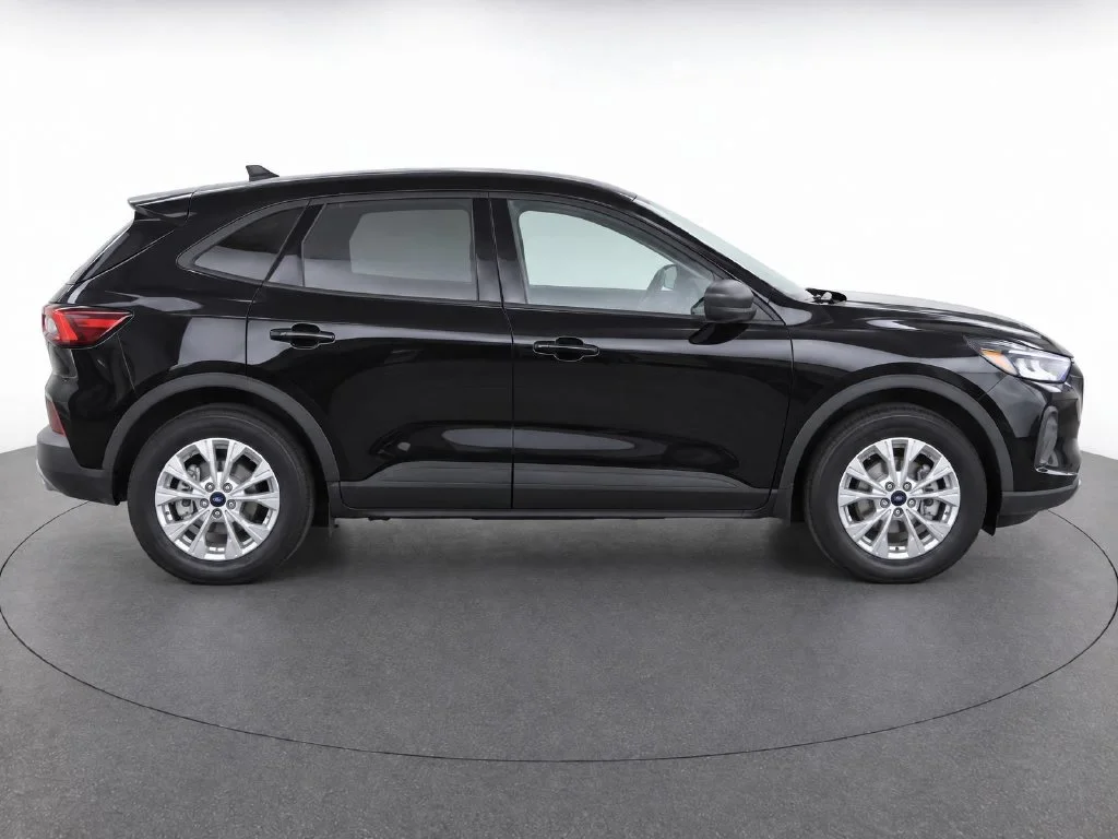 Used 2025 Black Ford Active image 8