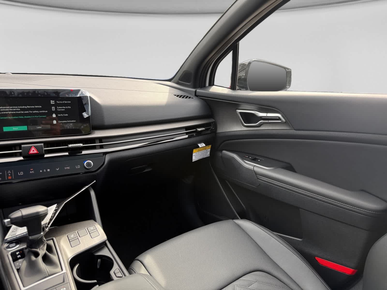 New 2027 Glacial White Pearl / Black Ro Kia X-Line image 19