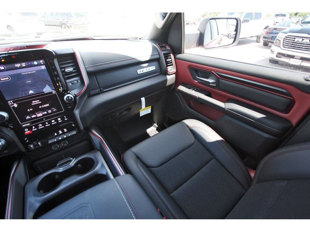 New 2026 Molten Red Pearl-Coat Exterior Paint RAM Rebel image 9