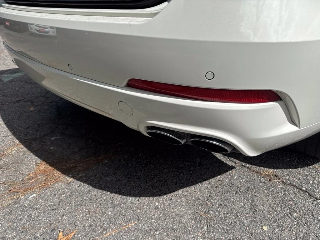 Used 2019 White Maserati Base image 24