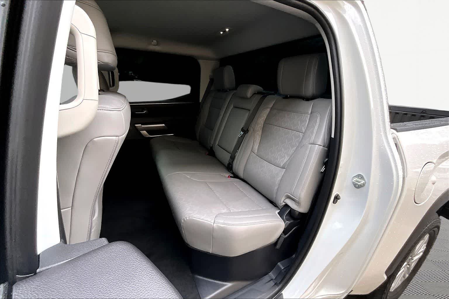 Used 2024 Ice Cap Toyota SR5 image 21