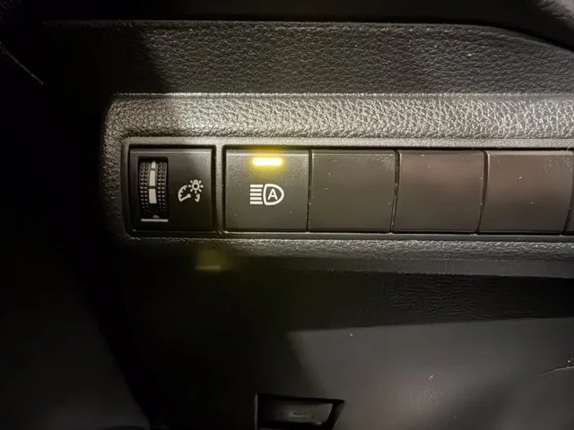 Used 2024  Toyota LE image 18