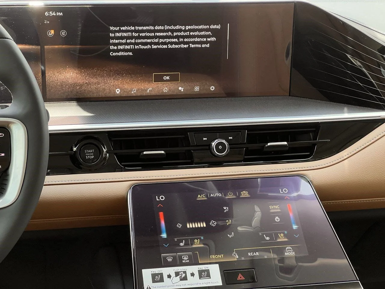 New 2027 RADIANT WHITE INFINITI Luxe 2WD image 15