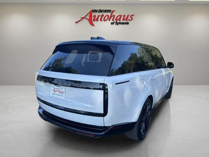 2024 Land Rover Range Rover SE - Photo 7