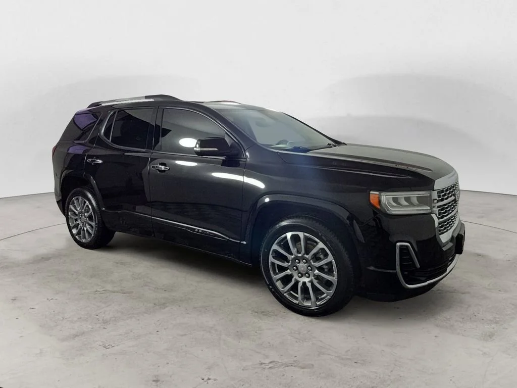Used 2023 Ebony Twilight Metallic GMC Denali image 7