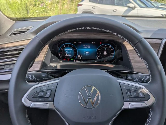 New 2026 Black Volkswagen 2.0T SEL image 18