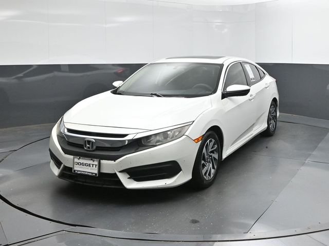 Used 2018 White Honda EX image 23