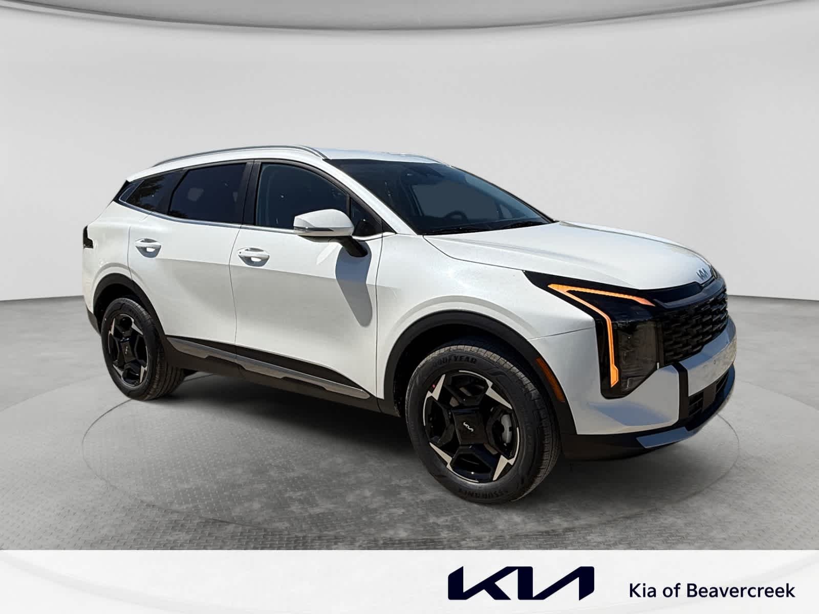 New 2026 Snow White Pearl Kia EX image 3