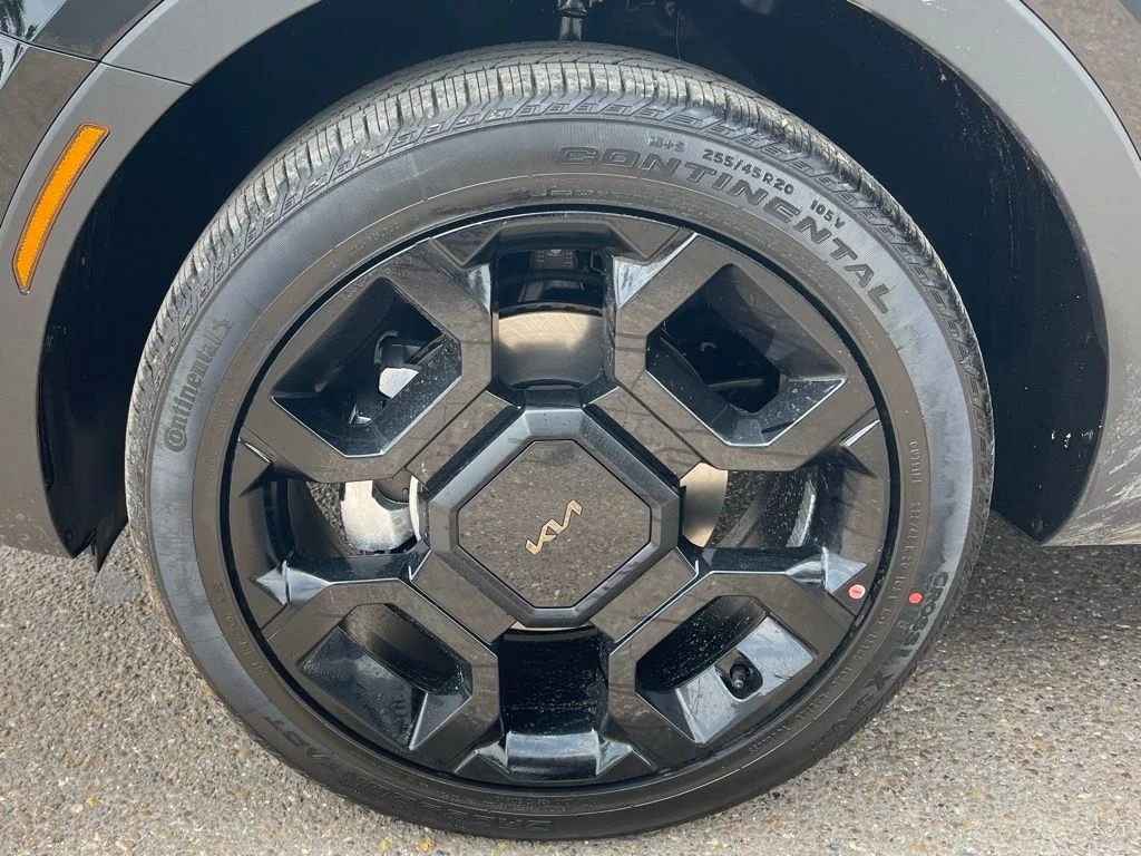 New 2026 Black Kia X-Line SX Prestige image 30