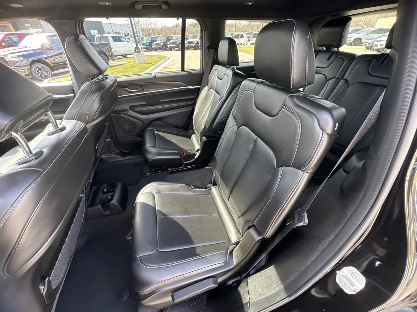 2025 Jeep Grand Cherokee L Limited - Photo 12