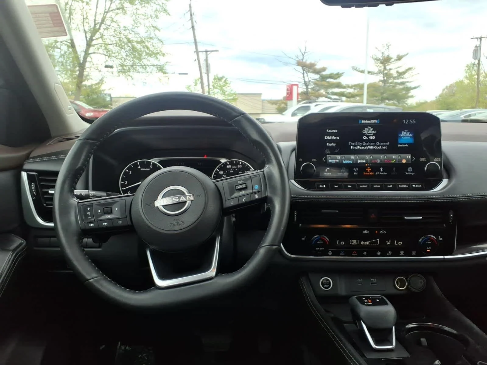 Certified Used 2023 Super Black Nissan SL image 13