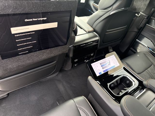 New 2026 Black Jeep Summit Reserve image 24