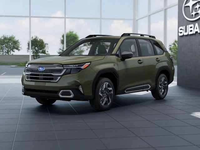 New 2026 AUTUMN GREEN METALLIC Subaru Limited image 2