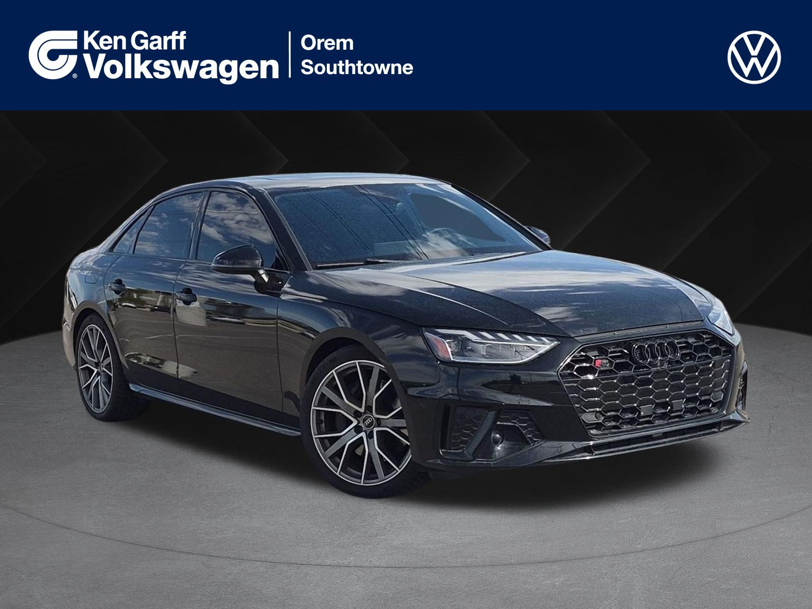 Used 2024  Audi Premium Plus image 1