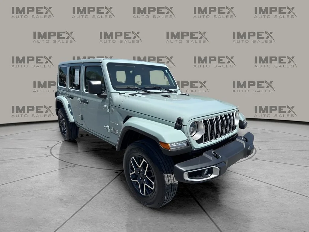 Used 2024 Gray Jeep Sahara image 7