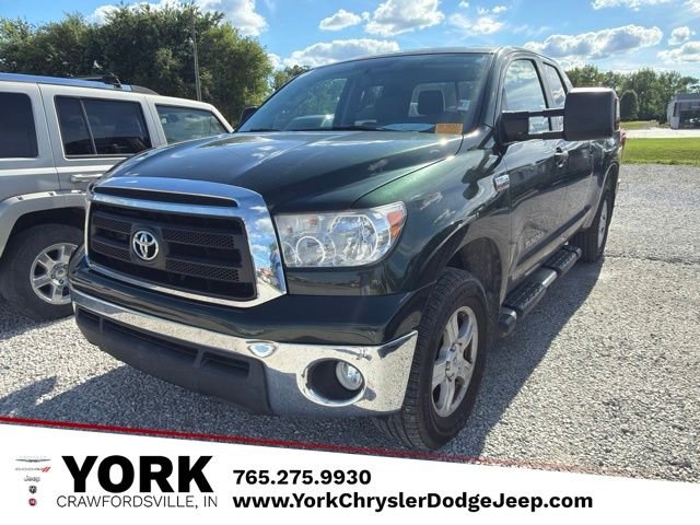 Used 2013 Green Toyota Grade image 1