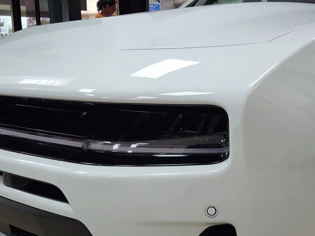 New 2026 White Knuckle Exterior Paint Dodge R/T Plus image 6