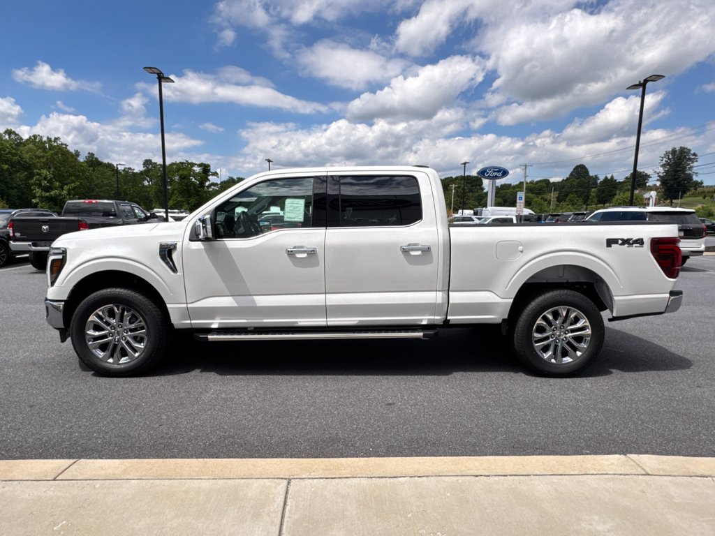 New 2026 Star White Metallic Ford Lariat image 12