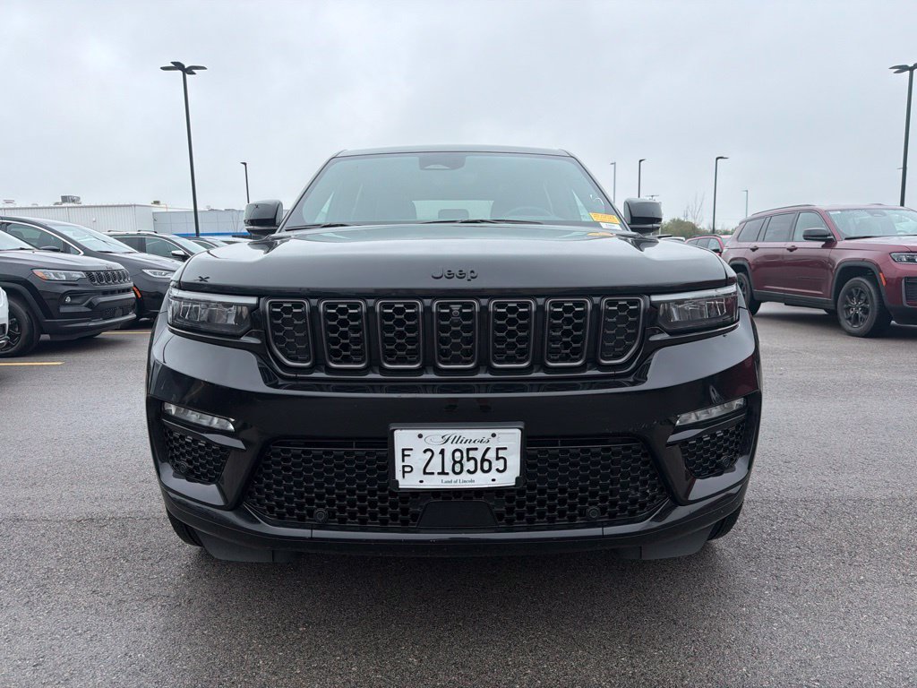 Used 2025 Jeep Grand Cherokee Summit with VIN 1C4RJHEGXS8768937 for sale in Kansas City