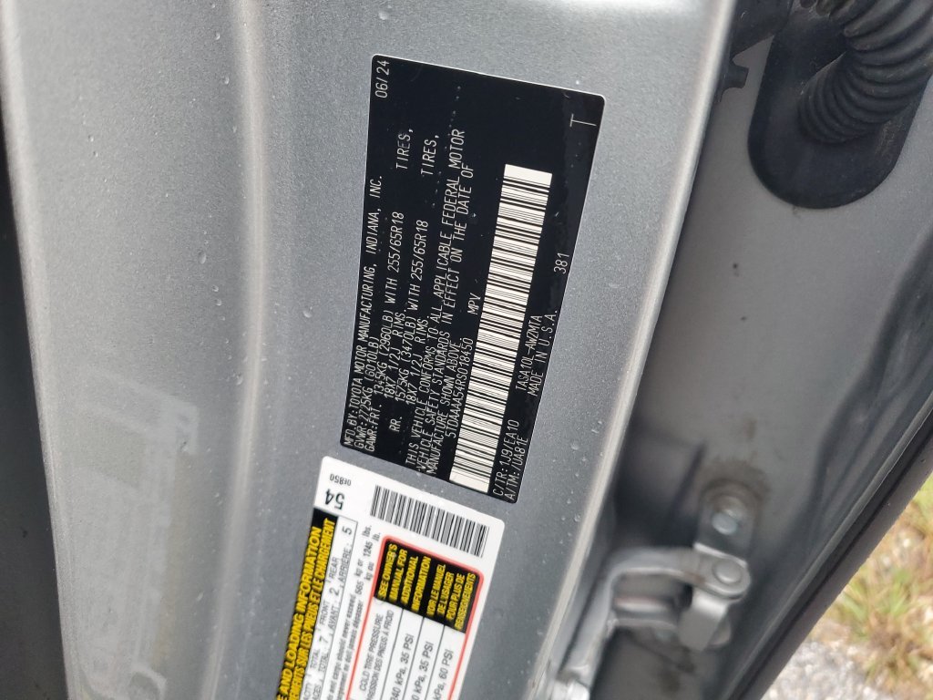 Certified Used 2024 Silver Toyota XLE image 24