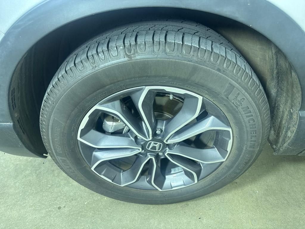 Used 2022  Honda EX image 16